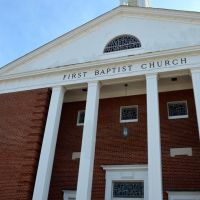 First Baptist Church, Галлатин