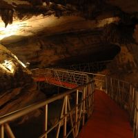Appalachian Caverns, Кросс Плаинс
