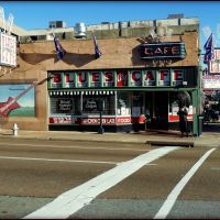 Blues City Cafe, Memphis. (Established - 1991) Steak, Beer, Shrimp, Liqueur, Tamales, Fun, Burgers, Blues, Catfish, Music, Ribs. In any order you wish., Мемфис