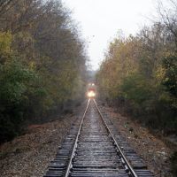 On The Tracks, Минор Хилл