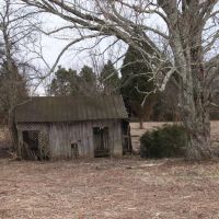 An old Well House. near the corner of Lovell Road and Middlebrook Pike, Ниота