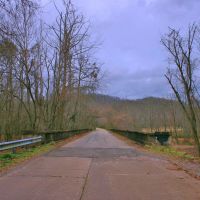 A Bridge over Bull Run Creek: Winter Edgemoor, Саут-Клинтон