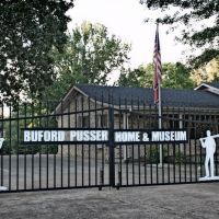 Buford Pusser Home & Museum (Inspiration for "Walking Tall" movie), Фингер