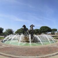 Lincoln Square; Horses Statue, Arlington, Texas, Арлингтон