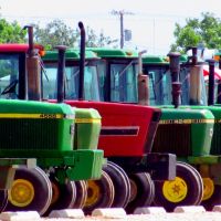 Used Tractors, Аспермонт