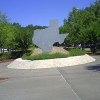 Texas State Line, Васком