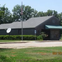 Jonesville Post Office, Васком