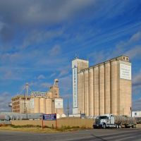 Grain Elevators, Vernon, Texas, Вернон