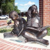 Bronze sculpture, Centennial Park, Mesquite, TX, Мескуит