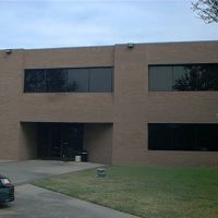 Flat Roof Repairs to Office Building in Clearlake Texas, Пайни-Пойнт-Виллидж