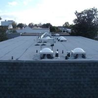 Trafalgar III Townhomes AFTER Live Oak Construction Quality Roof Replacement, Пайни-Пойнт-Виллидж