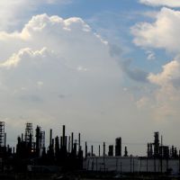 Sky on a Refinery Houston TX, Пасадена