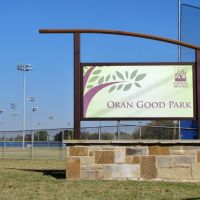 Oran Good Park (sign at sports field), Фармерс-Бранч