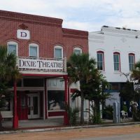 That Place on 98 - Dixie Theatre - Apalachicola, Florida, Апалачикола