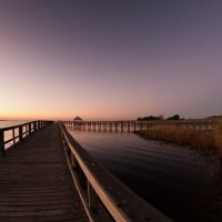 Apalachicola Battery Park Boardwalk at sunrise, Апалачикола