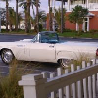 Classic Car In Neptune Beach, Атлантик-Бич