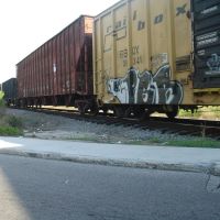 Rail Road on 13Th. Av. West by Harold Mendoza, Брадентон