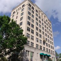Dixie Hotel - Seagle Building, built in 1927, Gainesville NR (3-31-2012), Гайнесвилл