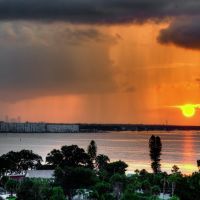 Dawn Rainshowers Over St. Petersburg, Галфпорт