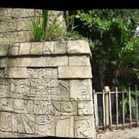 Mayan Temple - Palm Beach Zoo, Глен-Ридж