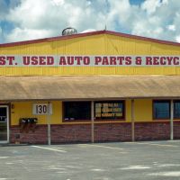 2009 42nd St. Used Auto Parts - Winter Haven, Florida, Инвуд