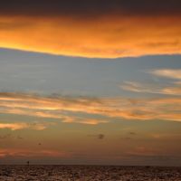 Orange Sunset Madeira Beach, Florida USA, Мадейра-Бич