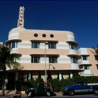 Essex House, Miami Beachs Art Deco District (Henry Hohauser, 1938), Майами-Бич