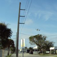 UPS Airplane taking off from Miami airport, Майами-Спрингс