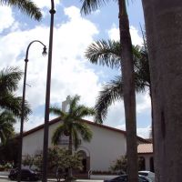 Iglesia Universal-Palm Avenue, Майами-Спрингс