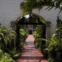 Old Spanish Monastery, Норт-Майами-Бич