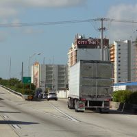 Miami Highway 95, West Little River, Florida, Пайнвуд
