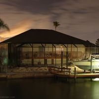 Low-light Photography on the canal in Apollo Beach, Рускин