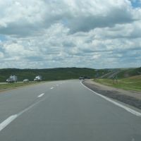 I-90 west of Oacoma, Сиу-Фоллс