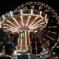 Swing and Ferris Wheel at the Sumter Fair, Самтер