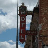 Milford, UT - Hotel Silver neon sign, Милфорд