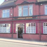 The Cottage Tavern , Ashton Under Lyne, Lancashire, England. UK, Аштон-андер-Лин
