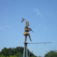 Ladywood Birmingham Statue of Blondin, Бирмингем