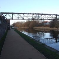 Pipe Bridge Over The Leeds & Liverpool Canal., Бутл