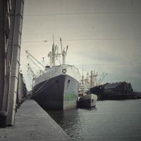Wat en halfwat in Liverpool docks, Бутл