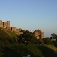 Dover Castle Keep and Constables Tower, Western Outer Curtain Wall, Kent, UK, Дувр
