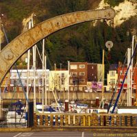 Mystery of the Victorian Fairbairn Crane, Esplanade Quay, Dover Marina, Kent, UK, Дувр