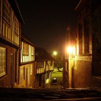 Exeter at night, Ексетер
