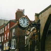 Clock in Coney Street, with the wee Admiral on the top, Йорк
