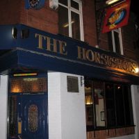 Four Horseshoes Pub, Лутон
