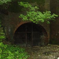 old railway tunnel ( unused ), Ньюпорт