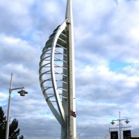 Spinaker Tower: get the scenic lift working someone., Портсмут