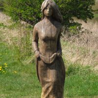 Cycle trip UK 201305: wood art along the cycle path to Lincoln, Рагби