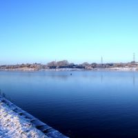 Elton reservoir in winter, Радклифф