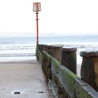 Another of the Victorian Wooden Groynes on Redcar Beach where the movie "Atonement" was filmed, Редкар