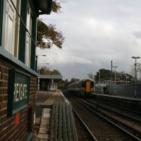 Where the volts run out, Reigate station, Surrey., Рейгейт